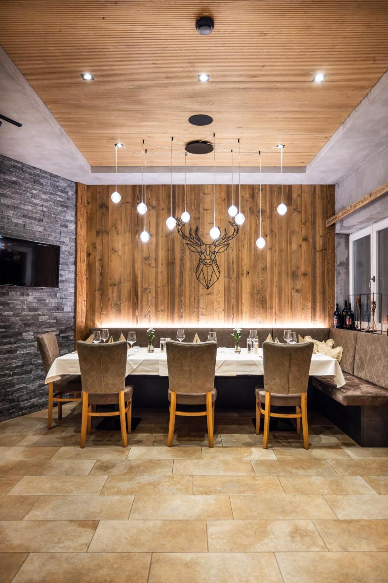 סנט יוהן אים פונגאו Hotel Hubertus מראה חיצוני תמונה